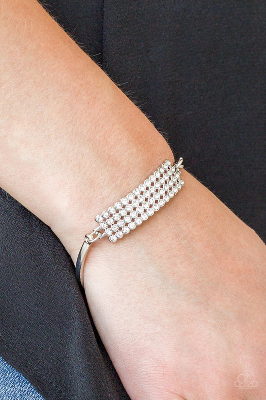 Top-Class Class - White Paparazzi Bracelet