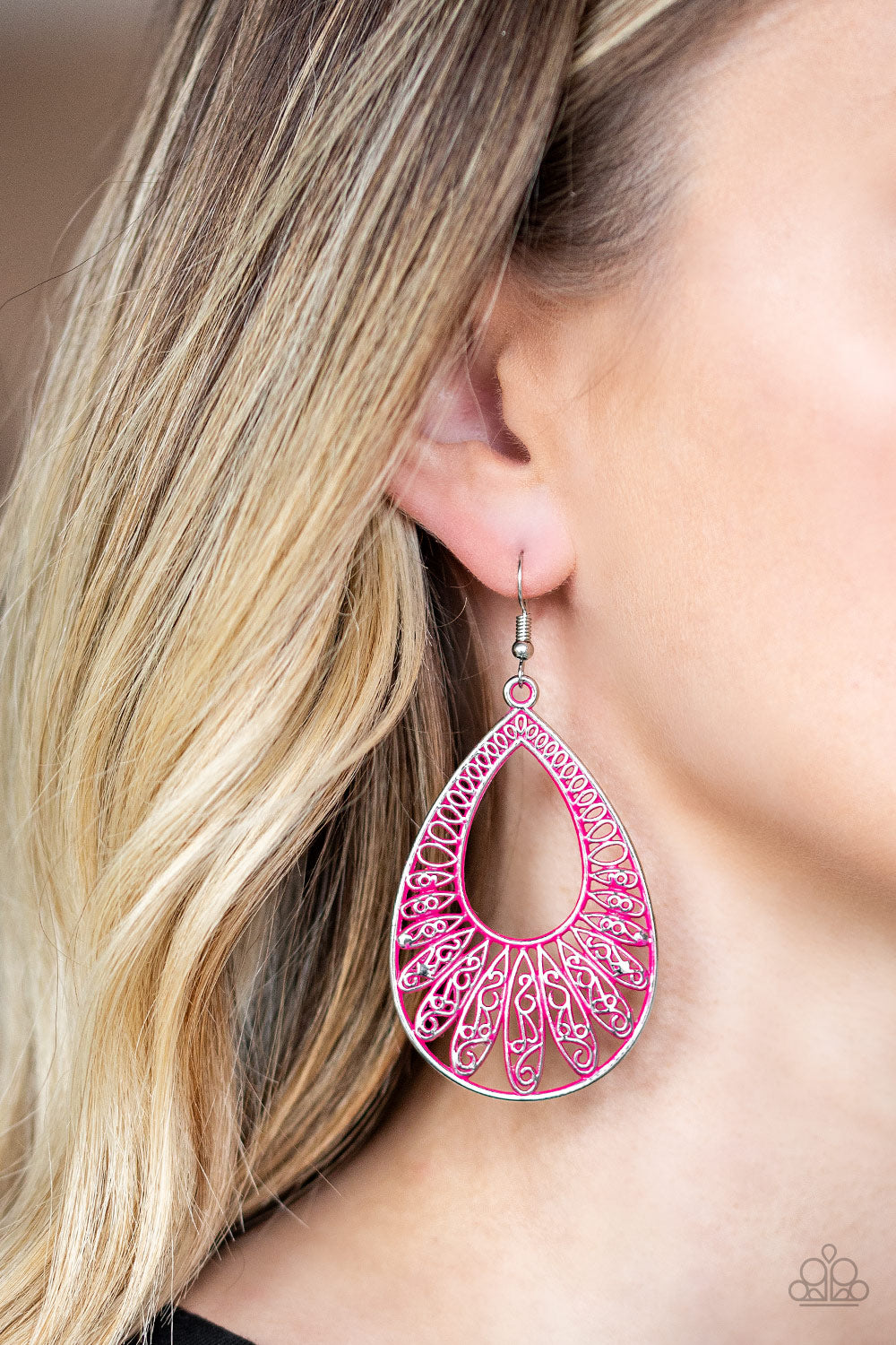 Flamingo Flamenco - Pink Paparazzi Earrings