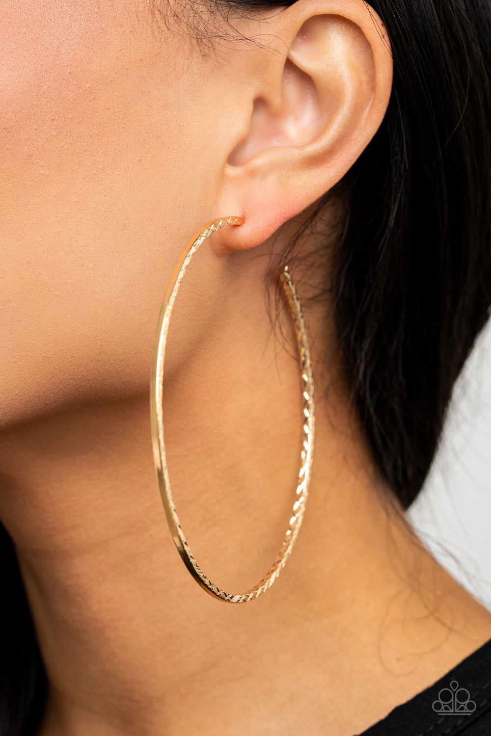 Diamondback Diva - Gold Paparazzi Hoop Earrings