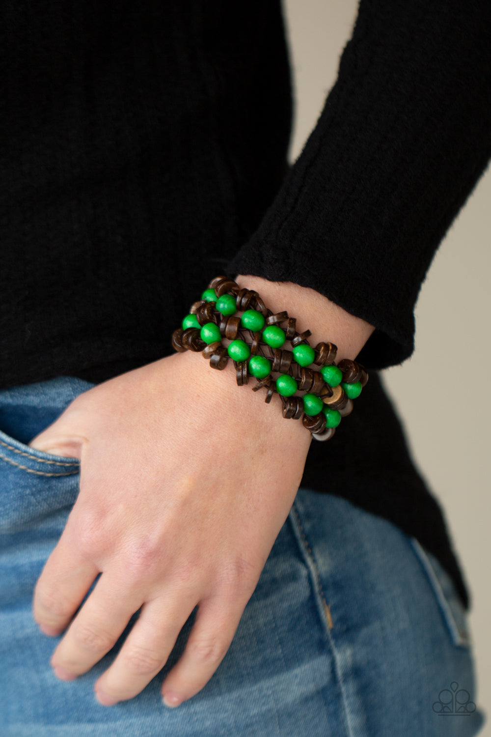 Tahiti Tourist - Green Paparazzi Bracelet